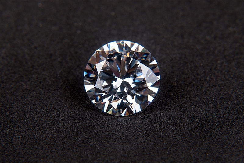ダイヤモンドは宝石の中で買取価格がつきやすい！